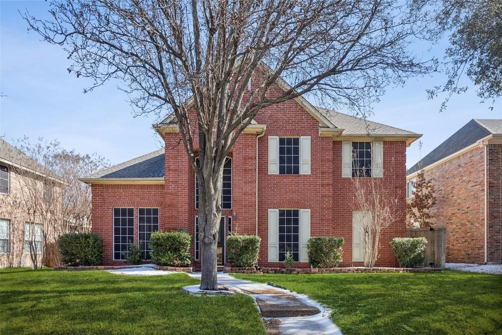 8616 Clear Sky Drive, Plano