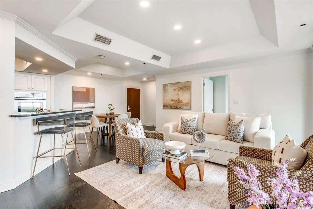 5909 Luther Lane 1006, Dallas