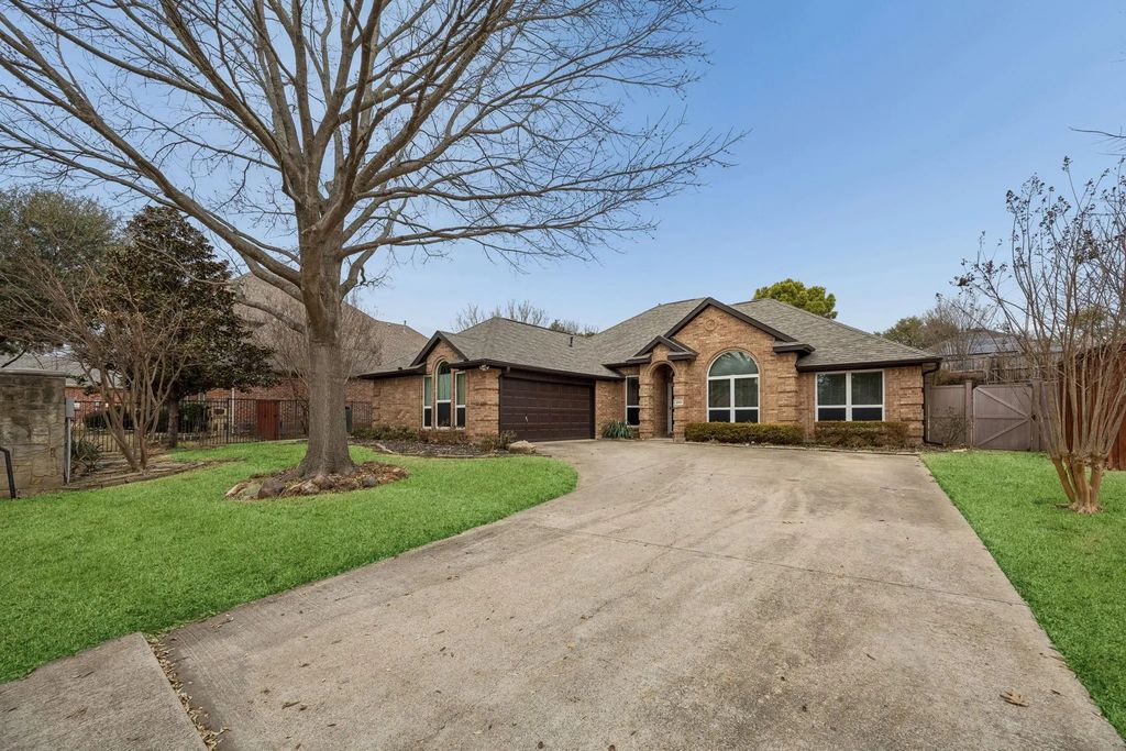 2801 Suzanne Drive, Rowlett