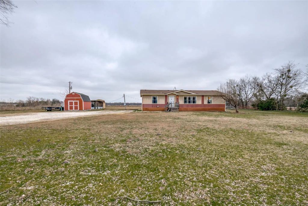 2083 County Road 2712, Caddo Mills