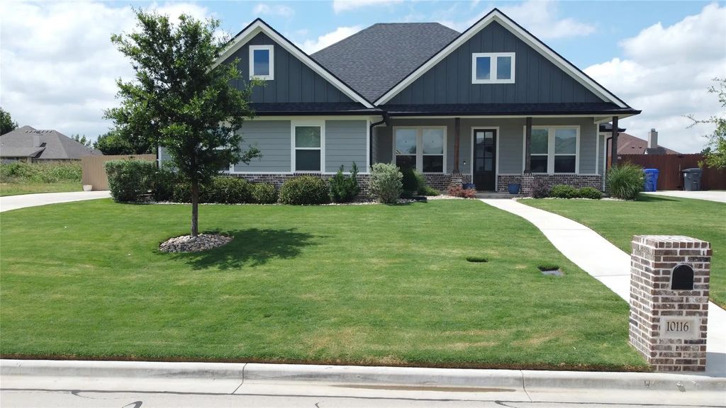10116 T Bury Lane, Waco