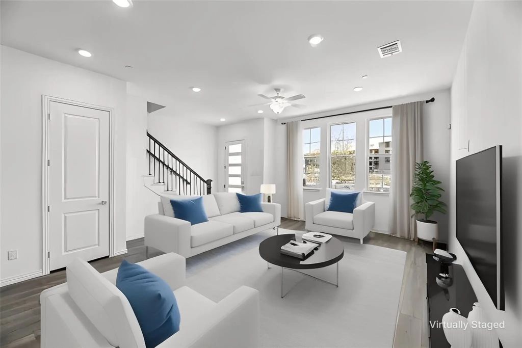 7573 Laburnam Road, Dallas