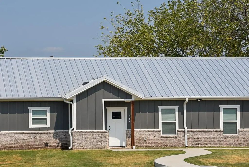 1332 County Road 2175 300, Decatur