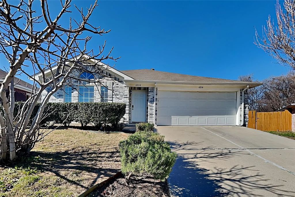 6014 Twin Maple Drive, Arlington