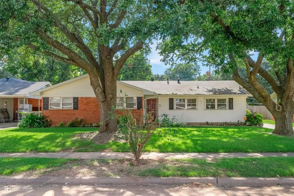 1617 Margaret Street, Bossier City
