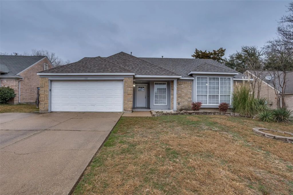 8113 Rainbow Drive, Rowlett