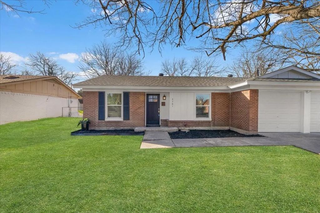 4701 Darla Drive, Fort Worth