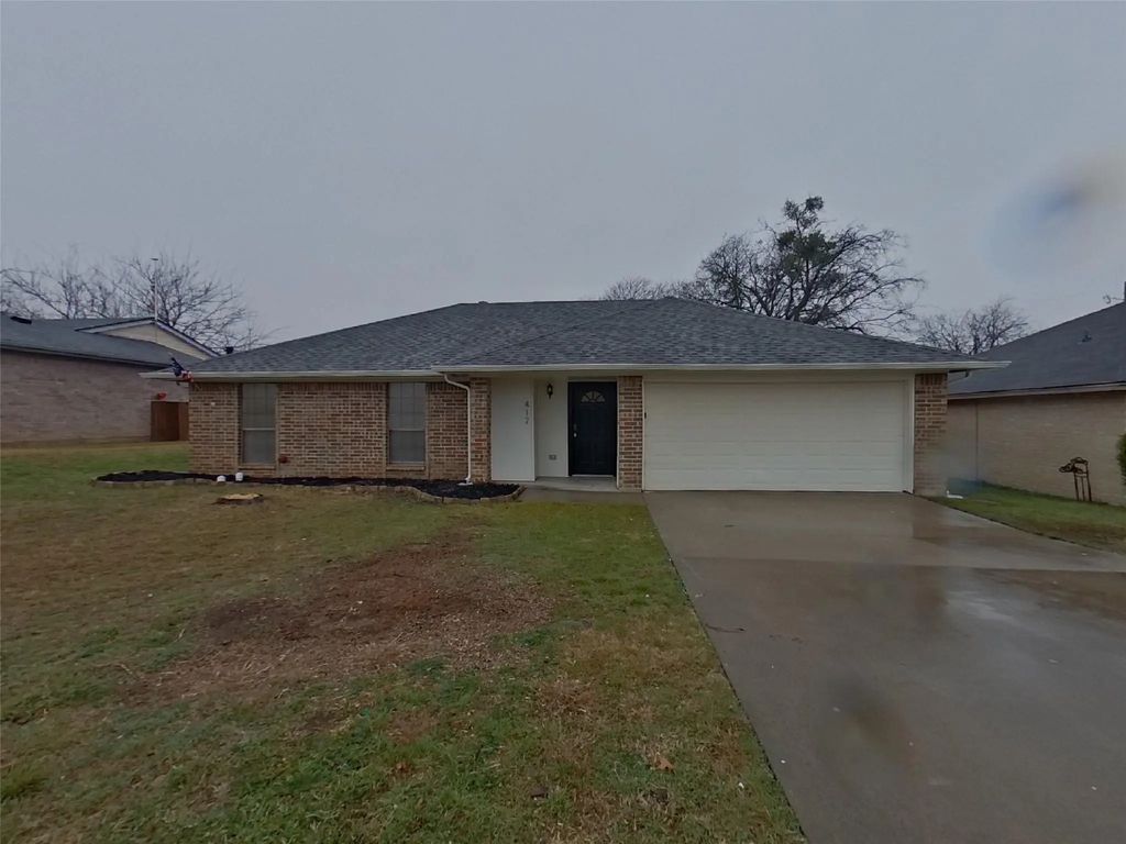 417 Bryan Drive, Crowley