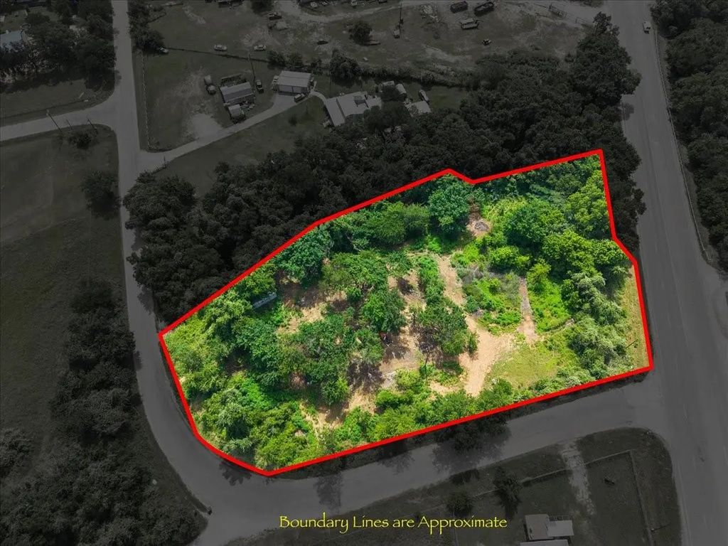 1247 County Road 4590, Boyd