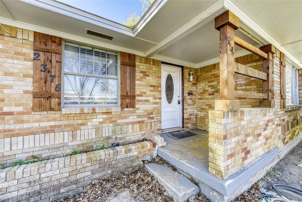 2375 Saint Francis Avenue, Dallas