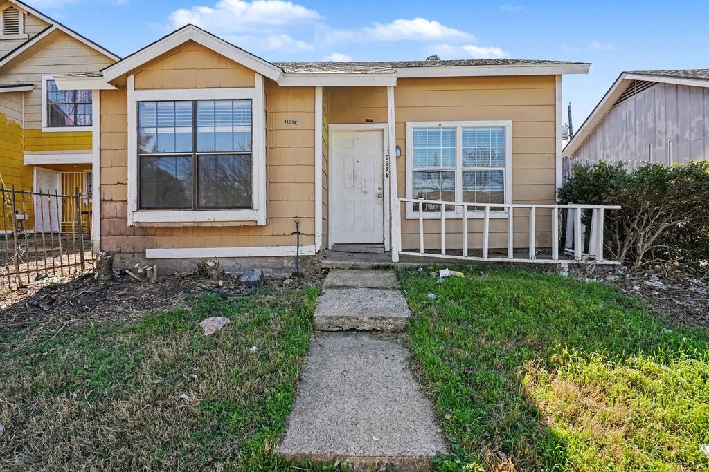 10328 Chelmsford Drive, Dallas