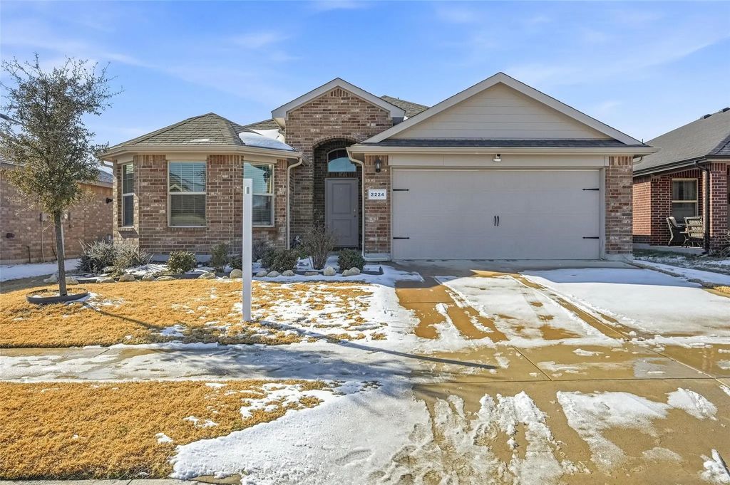 2224 Myrtle Beach Drive, Fort Worth