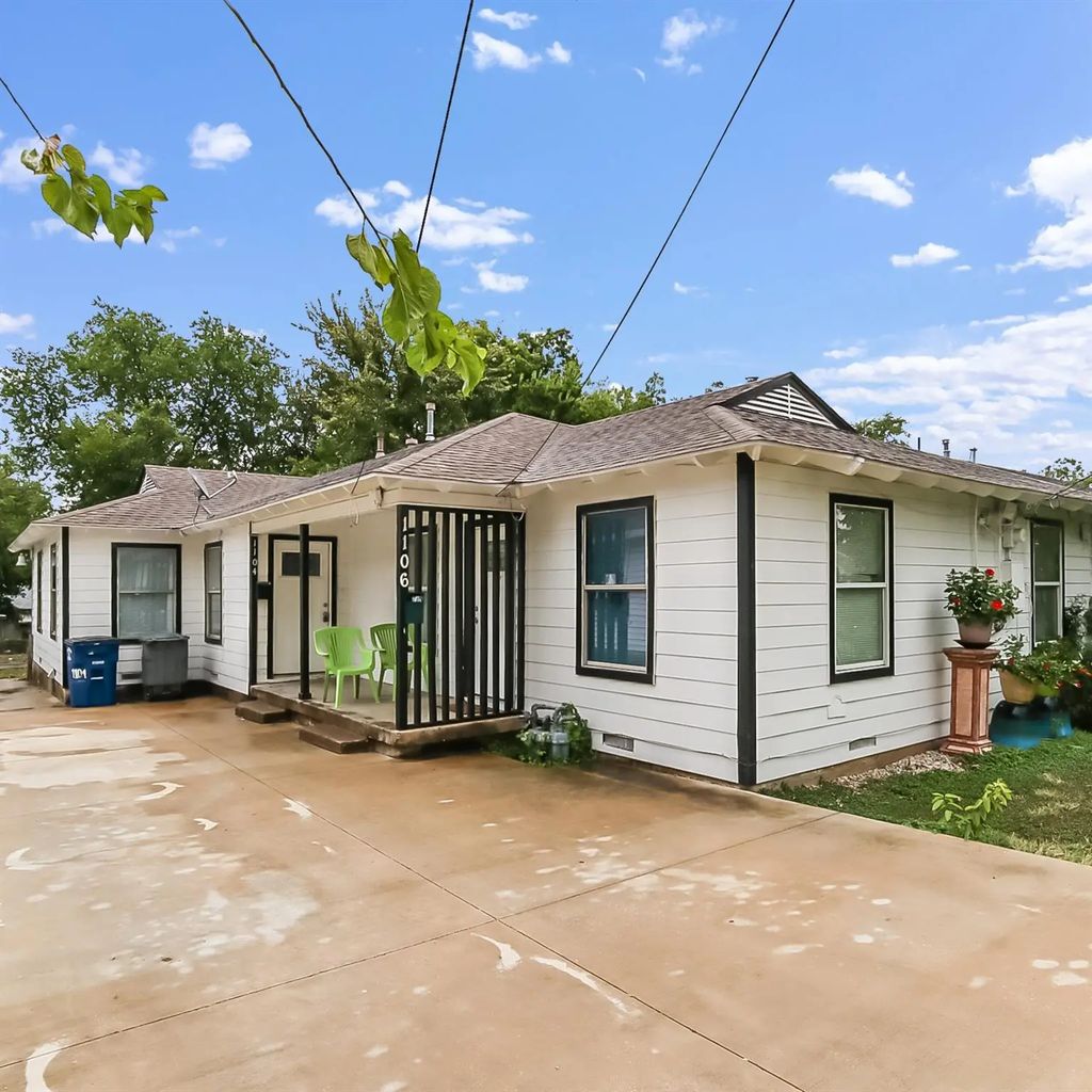 1104 S Gilpin Avenue, Dallas