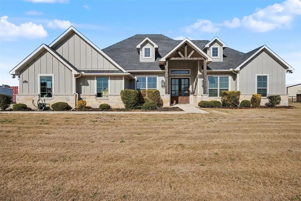6334 Rustic Edge Street, Godley