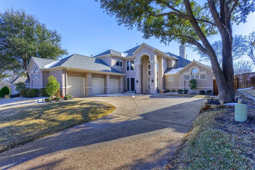 824 Hills Creek Drive, McKinney
