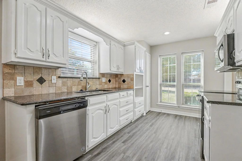 2304 Twilight Circle, Plano