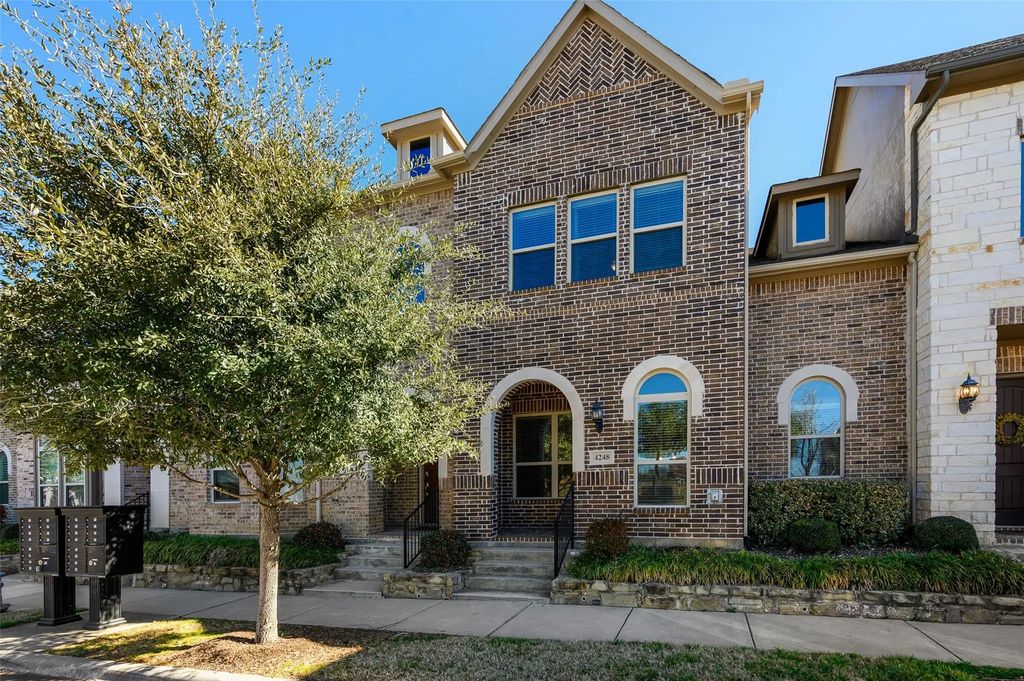4248 Riverside Drive, Flower Mound