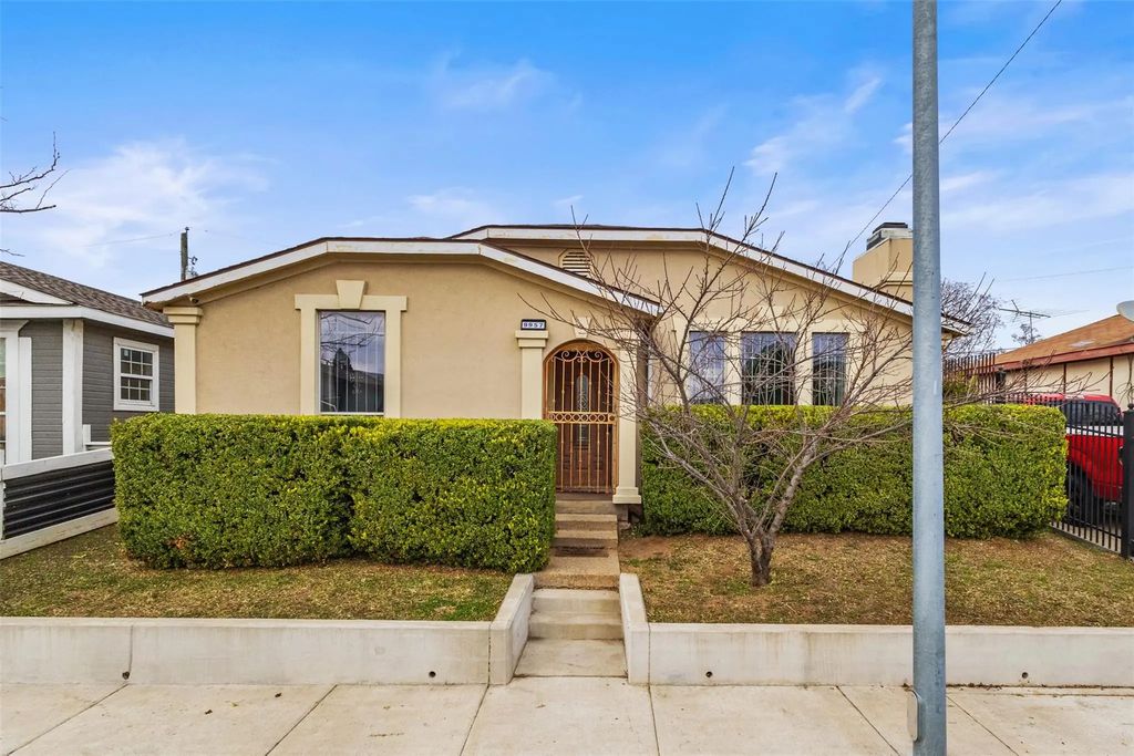 9957 Cedar Mountain Circle, Dallas