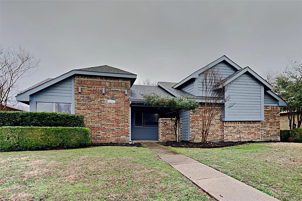 752 Arbor Downs Drive, Plano