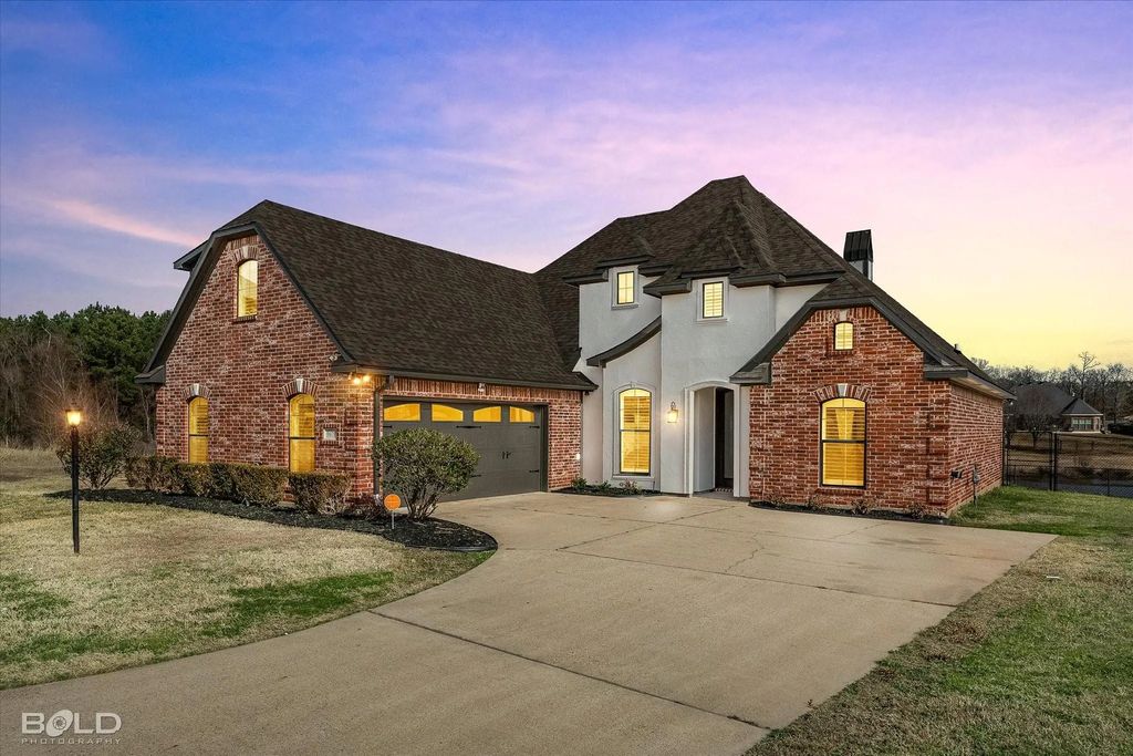 9675 Heron Springs Drive, Shreveport