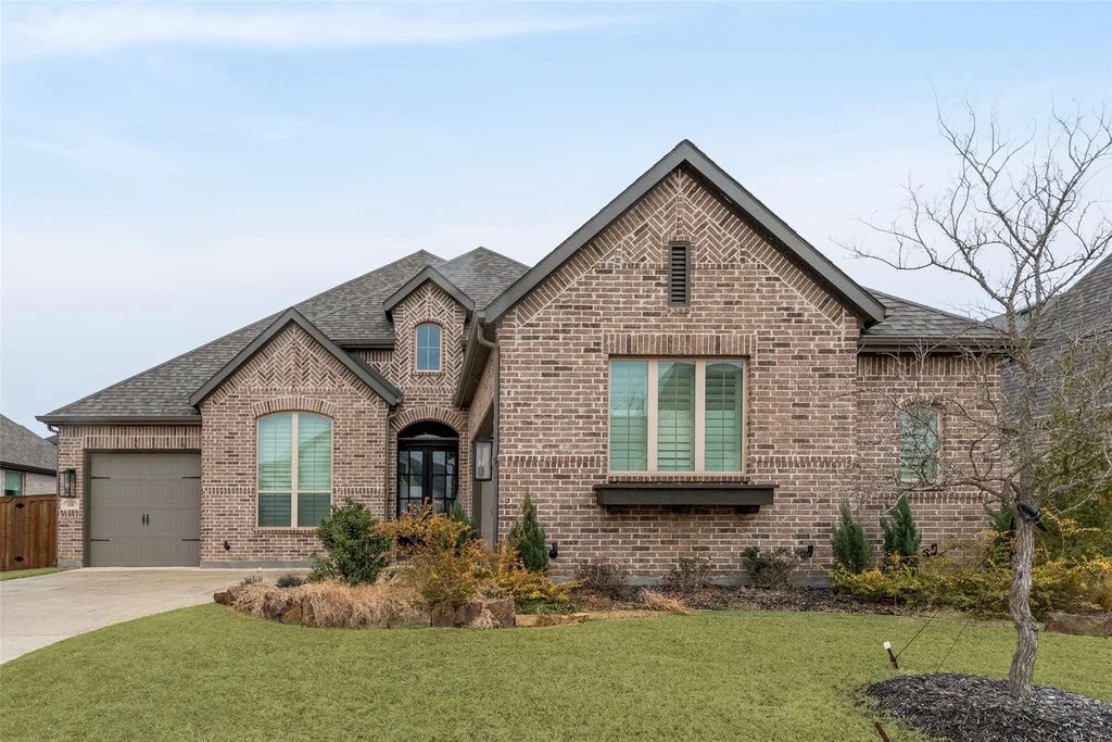 4104 Fall Aster Way, Aubrey