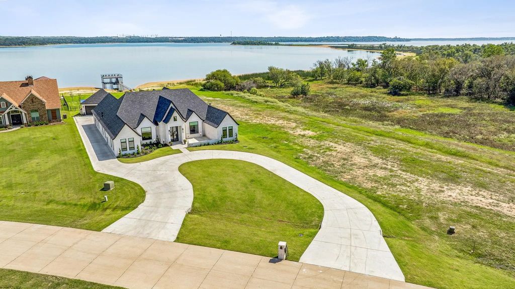 1804 Laguna Bay S, Pelican Bay