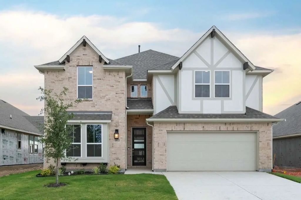 1013 Birkdale Drive, Justin
