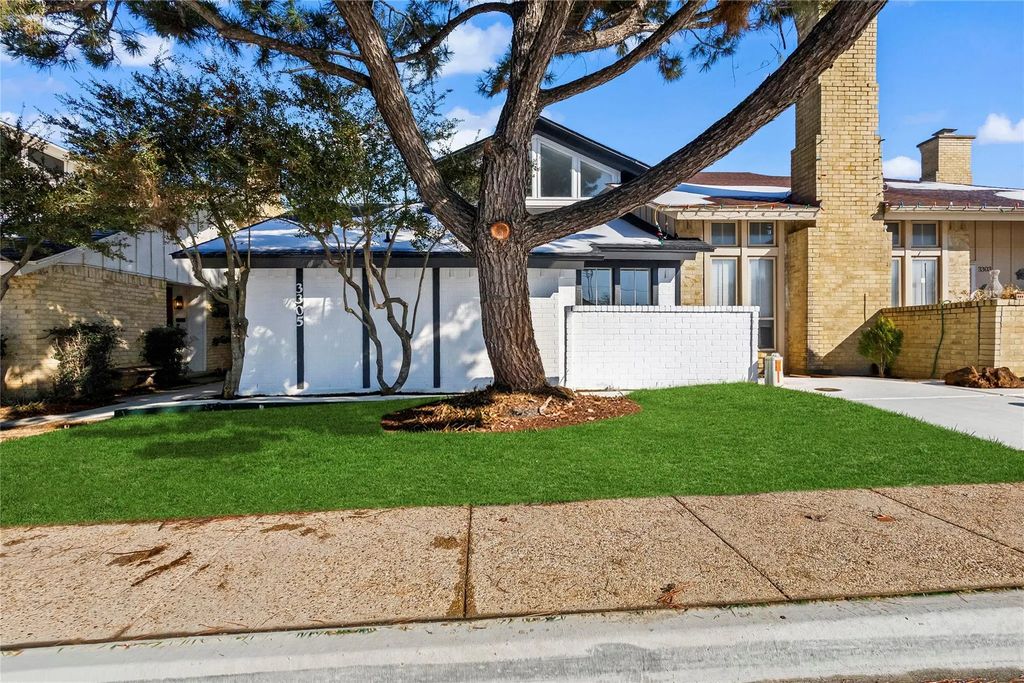 3305 Ambassador Row, Dalworthington Gardens