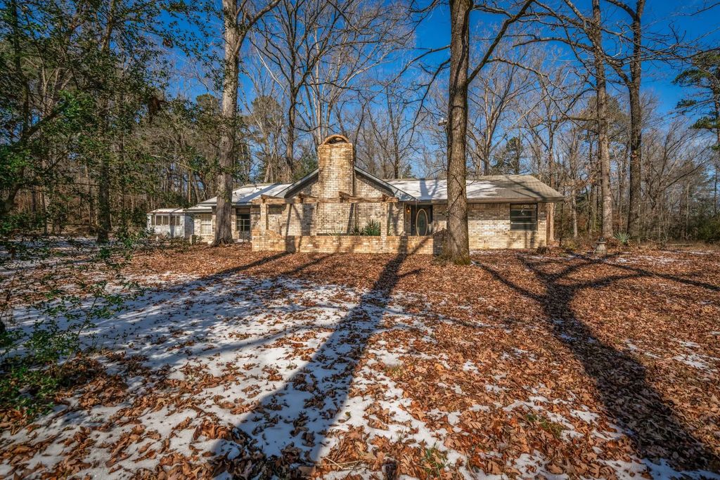 946 Cr 1577, Hughes Springs