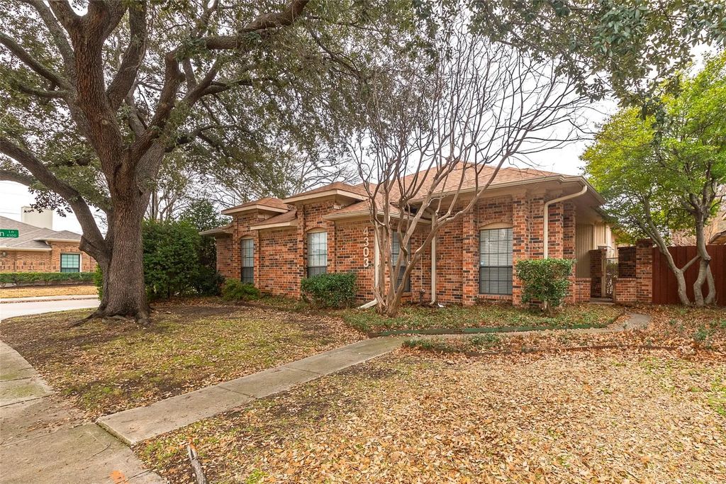 4303 Windward Circle, Dallas
