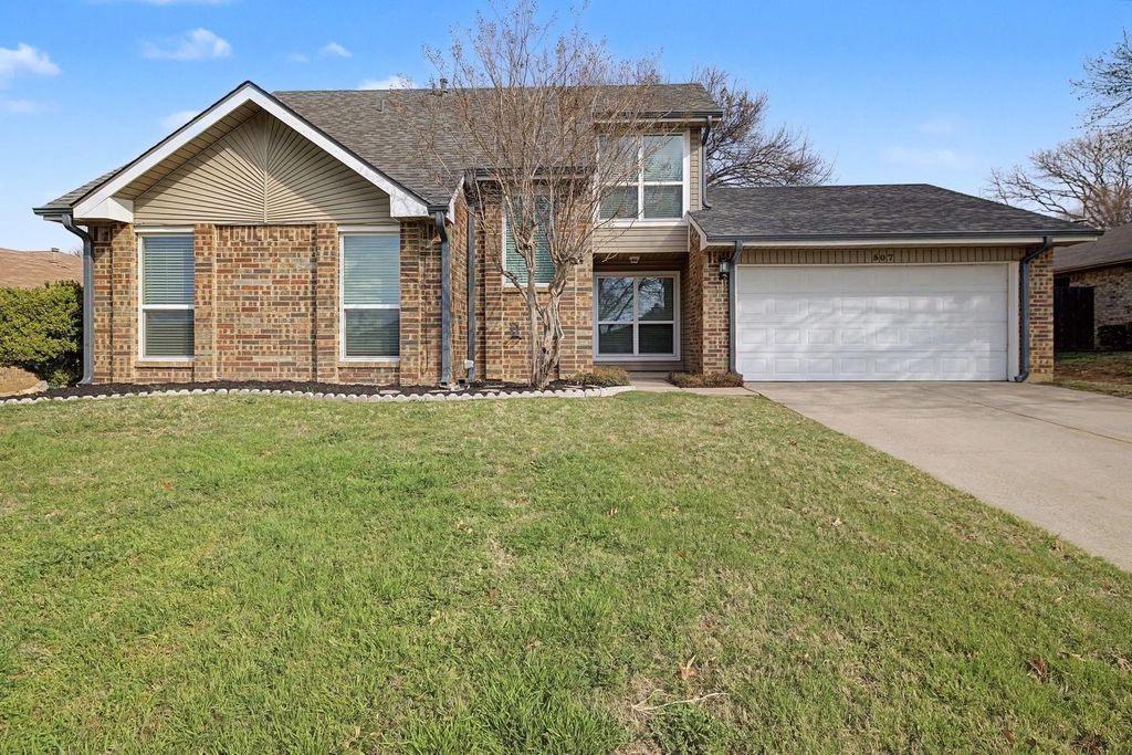 507 Claymore Drive, Euless