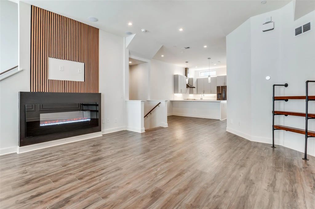 1813 Park Avenue 104, Dallas