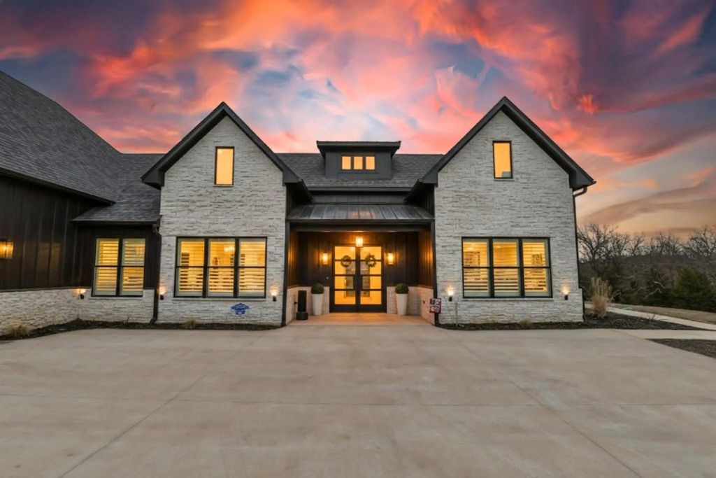 15887 County Road 436, Lindale
