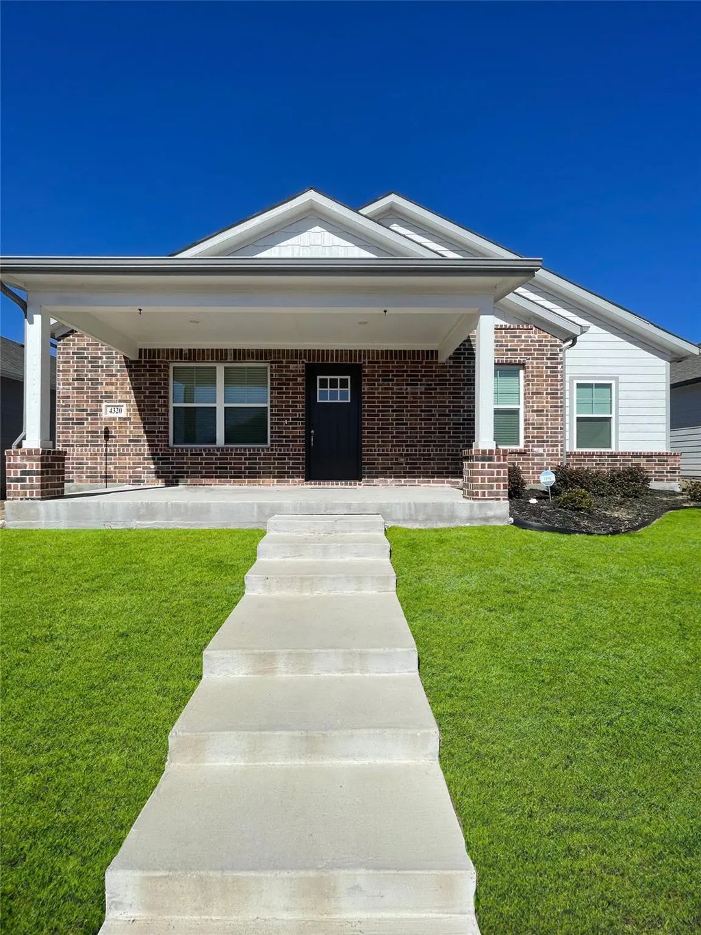 4320 Nugget Lane, Forney