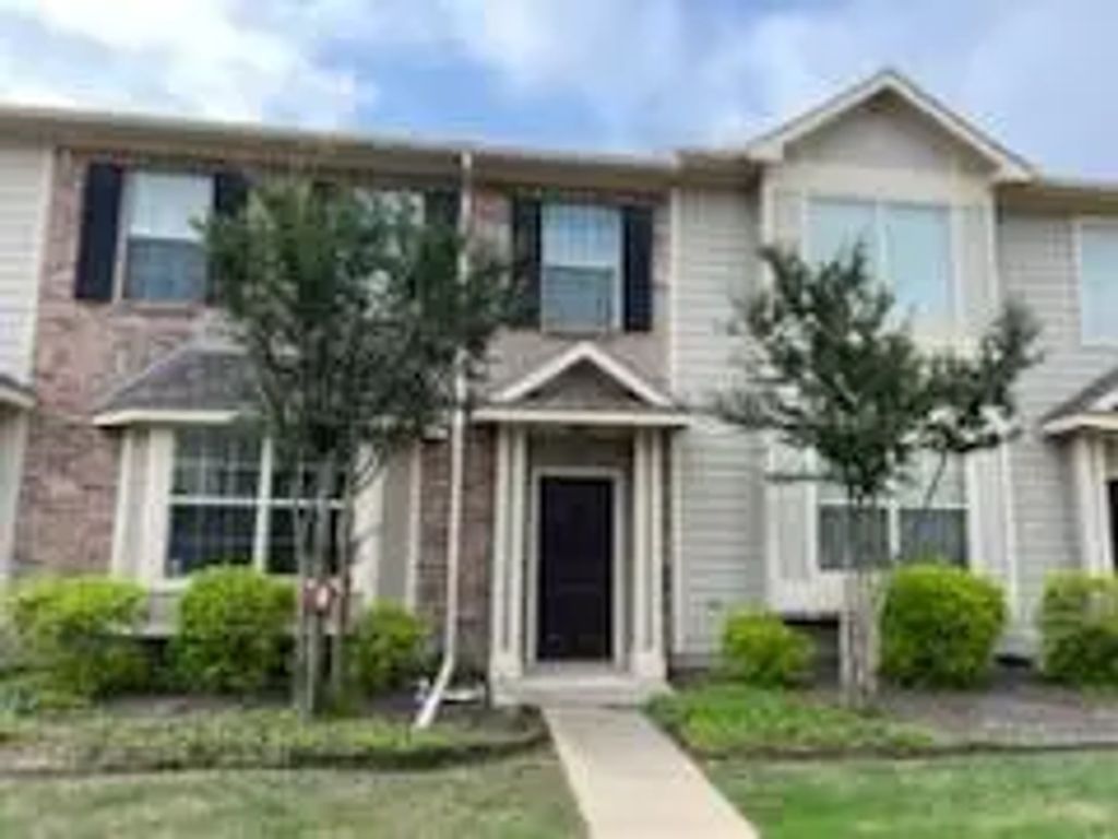 3060 Peyton Brook Drive, Fort Worth