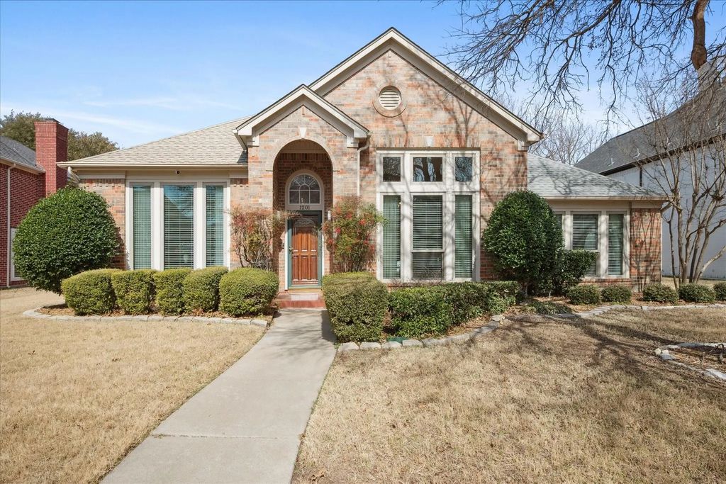 1201 Spring View Lane, Plano
