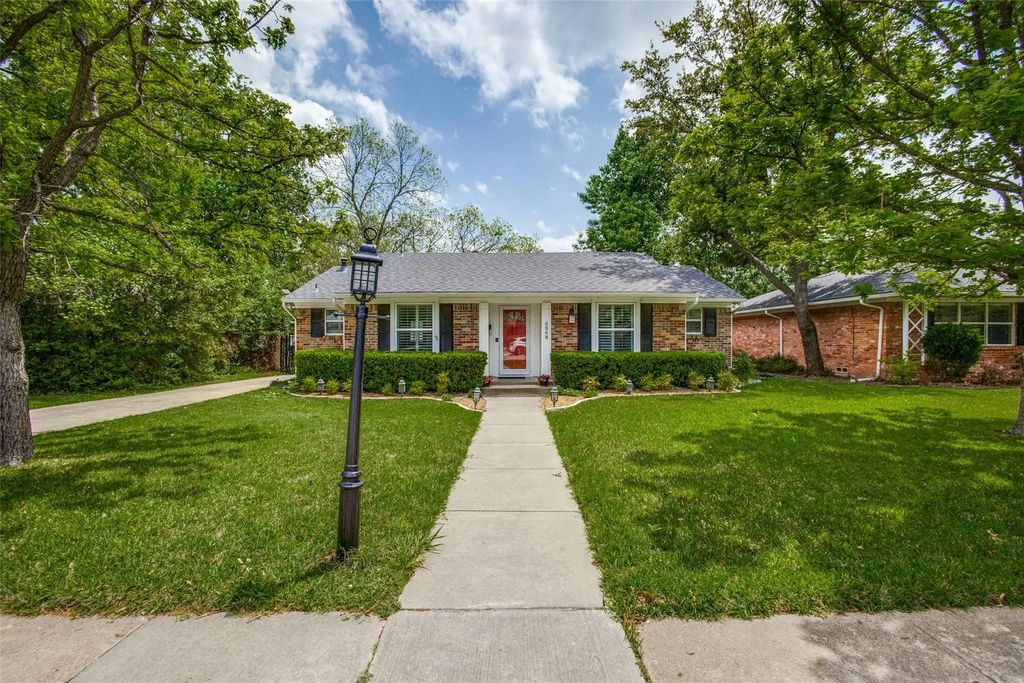 6848 Town North Drive, Dallas
