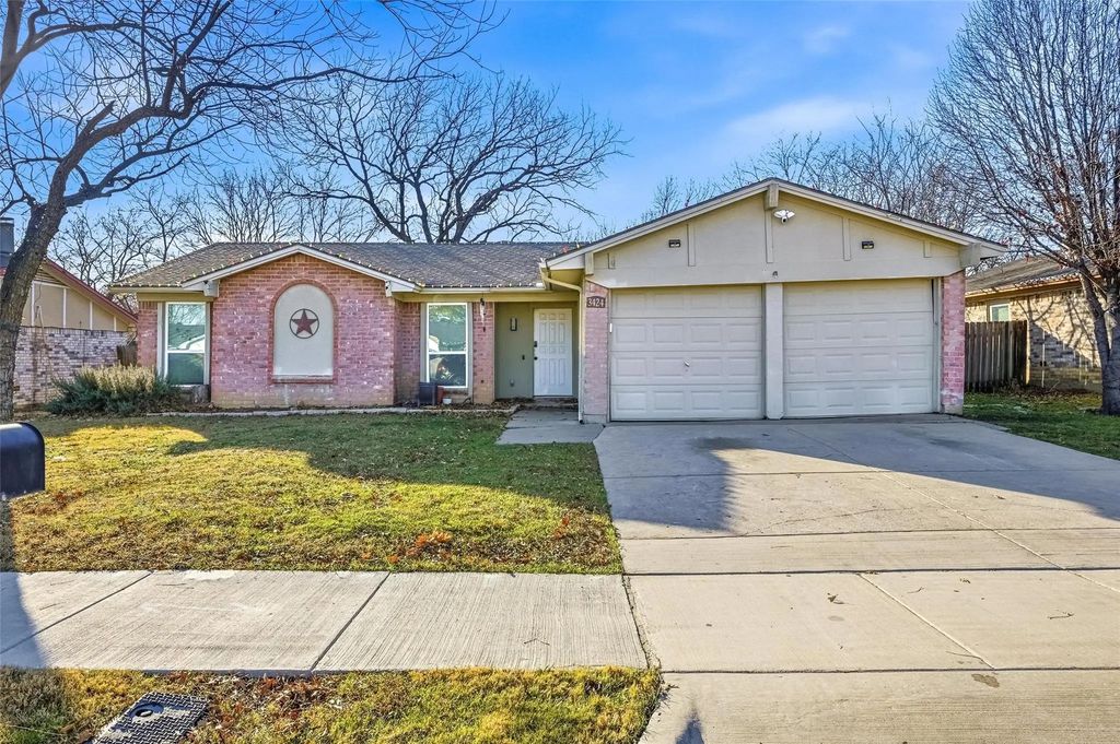3424 Daniel Drive, Arlington