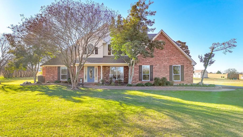 251 County Road 1171, Fairfield