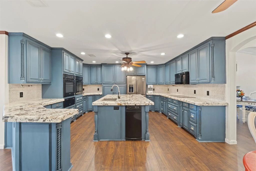 2602 Madrid Drive, Garland