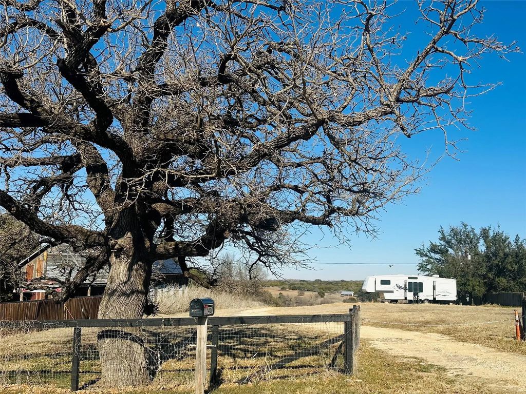 11407 Mitchell Bend Court, Granbury