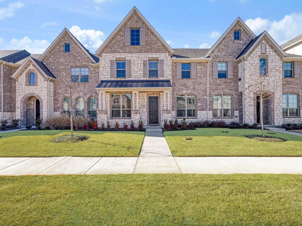7039 Granbury Lane, Grand Prairie