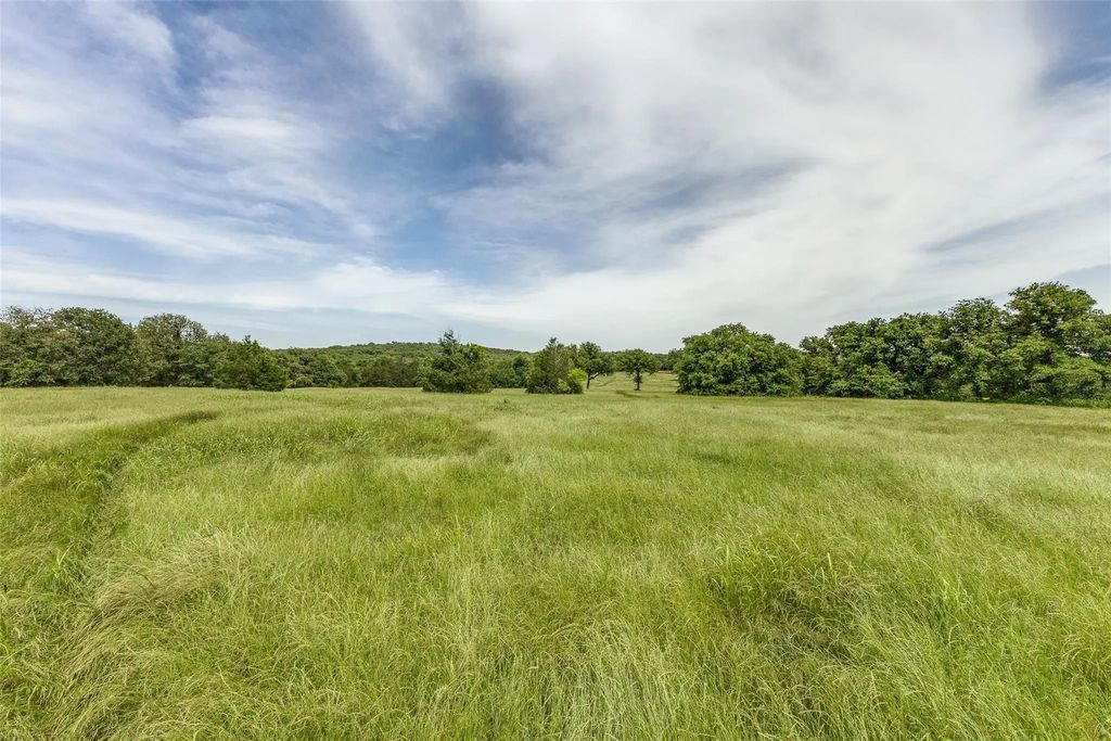 249 Wolfhunter Lane, Valley View