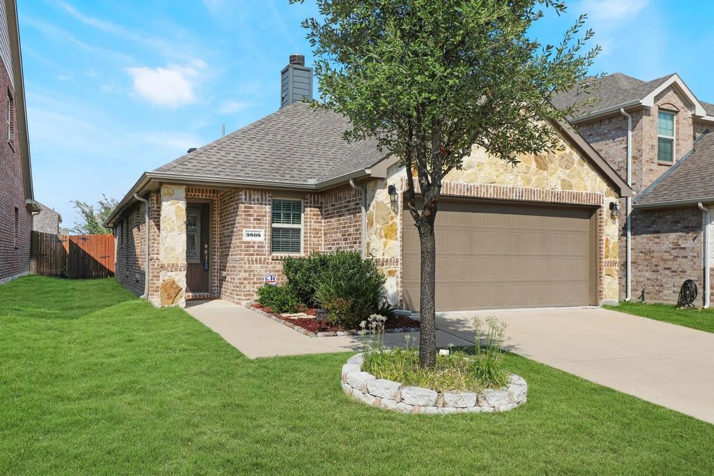 9808 Coyote Pass Trail, McKinney