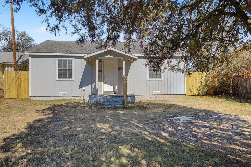3817 Collin Street, Fort Worth
