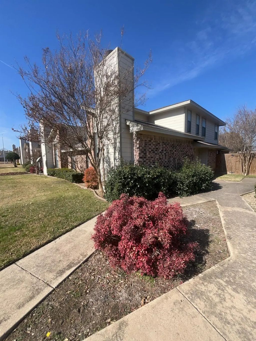 4356 Hulen Circle E, Fort Worth