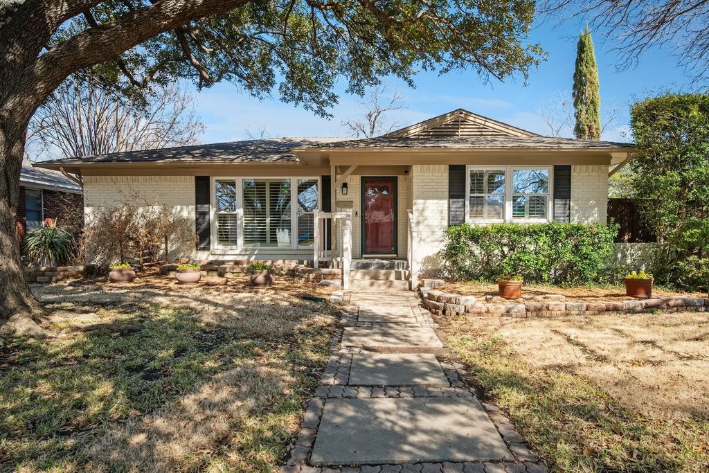 7135 Clemson Drive, Dallas