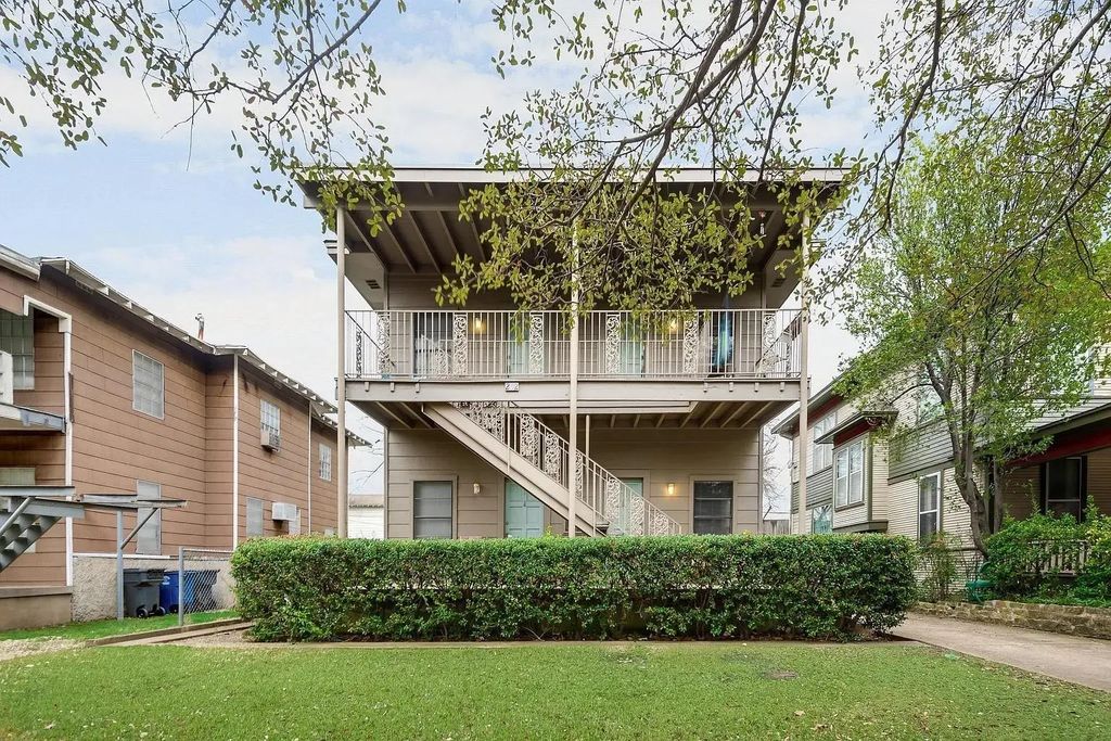 202 S Willomet Drive 2, Dallas