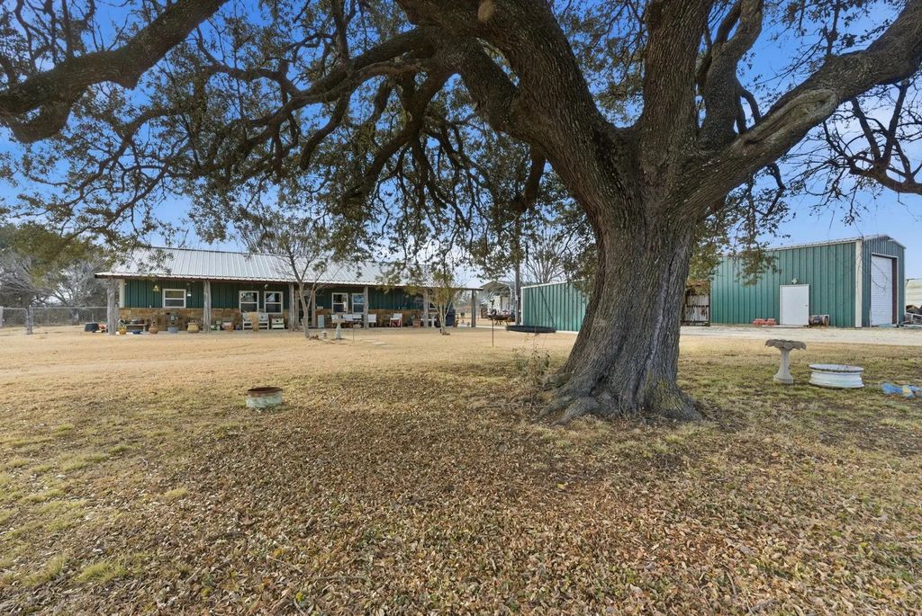 510 County Road 502, Stephenville