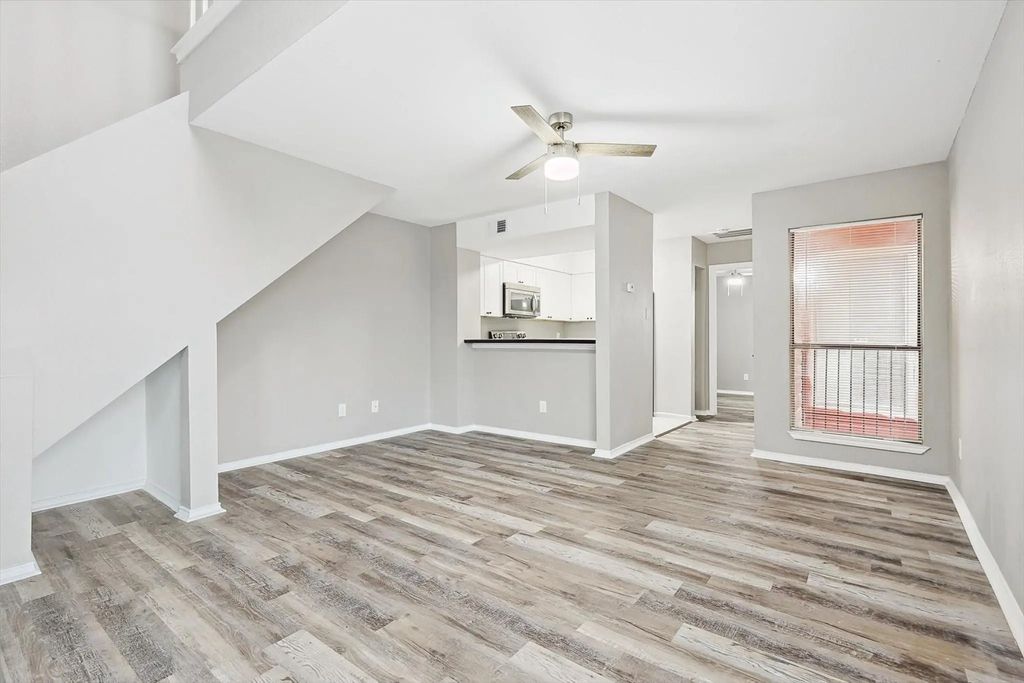 9805 Walnut Street 201, Dallas